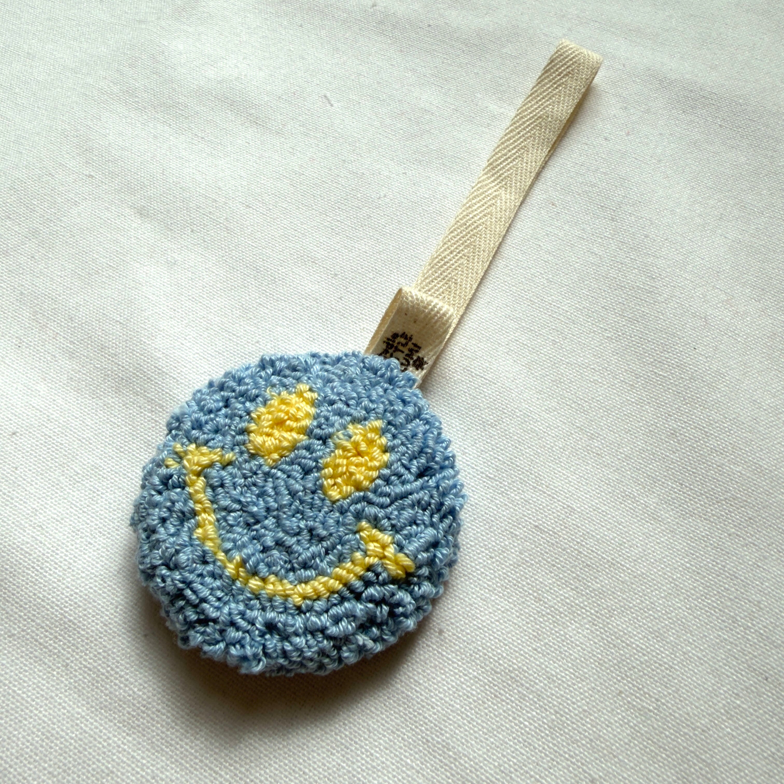 Blauwe Gele Smiley Speenhanger